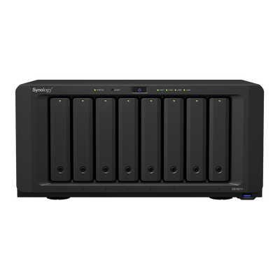 Servidor NAS de escritorio con 8 bahías / Expansible a 18 bahías / Hasta 256 TB / 4GB de RAM